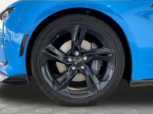 Used 2022 Chevrolet Camaro LT w/ RS Package image 21