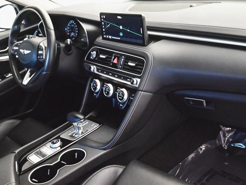 Used 2023 Genesis G70 2.0T image 33