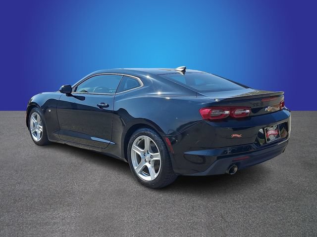 Used 2021 Chevrolet Camaro LT w/ Technology Package RWD image 6