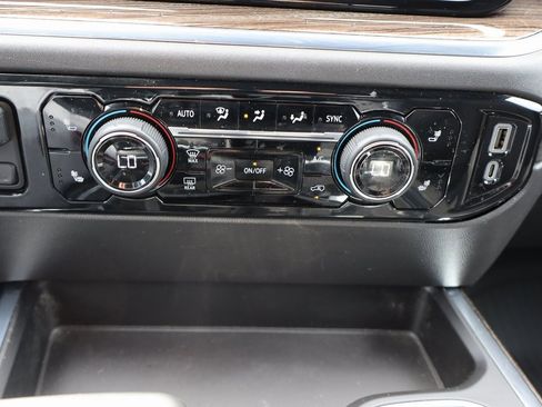 Used 2024 Chevrolet Silverado 1500 LT Trail Boss w/ LT Trail Boss Premium Package image 10