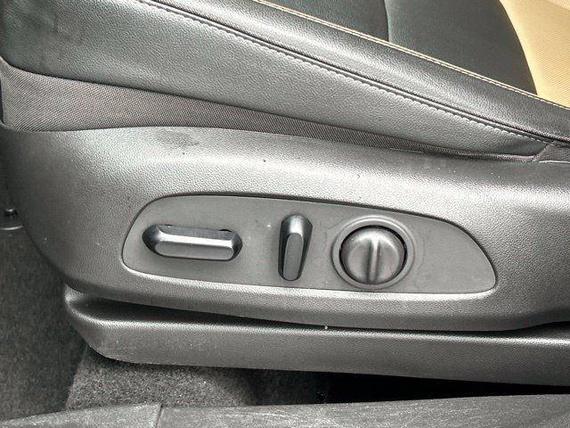 Used 2022 Chevrolet TrailBlazer ACTIV w/ Technology Package FWD image 20