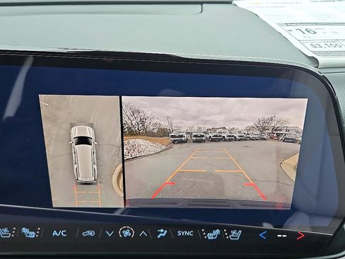 New 2026 Chevrolet Suburban Premier image 23