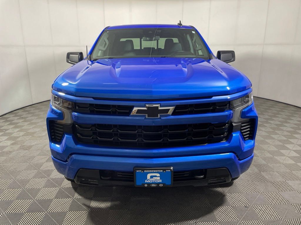 Used 2025 Chevrolet Silverado 1500 RST w/ All Star Edition Plus AWD/4WD image 3
