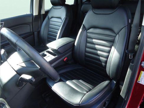 Used 2022 Ford Edge SEL w/ Convenience Package image 24