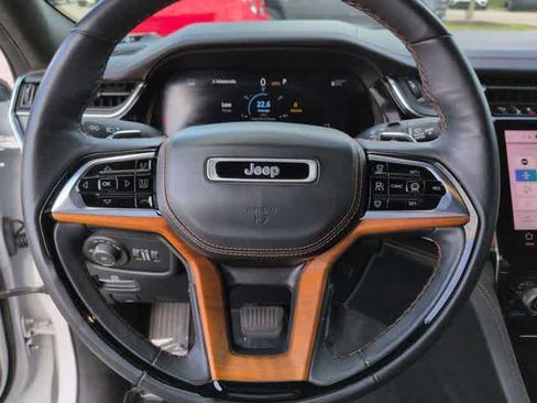 Certified 2023 Jeep Grand Cherokee Summit AWD/4WD image 24