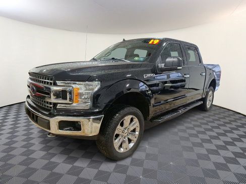 Used 2019 Ford F150 XLT w/ Equipment Group 302A Luxury image 3