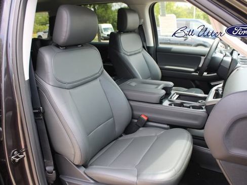 New 2027 Ford Expedition Active RWD image 7