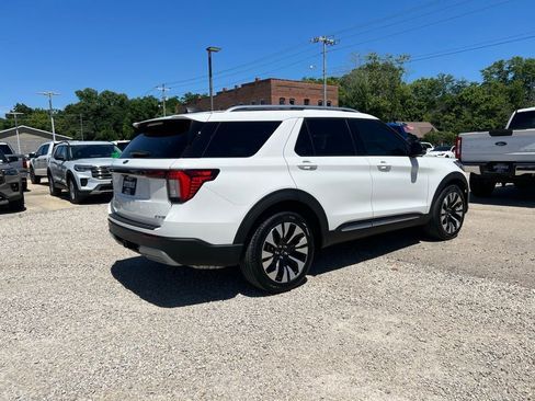 Used 2025 Ford Explorer Platinum w/ LUX Leather Package AWD/4WD image 8