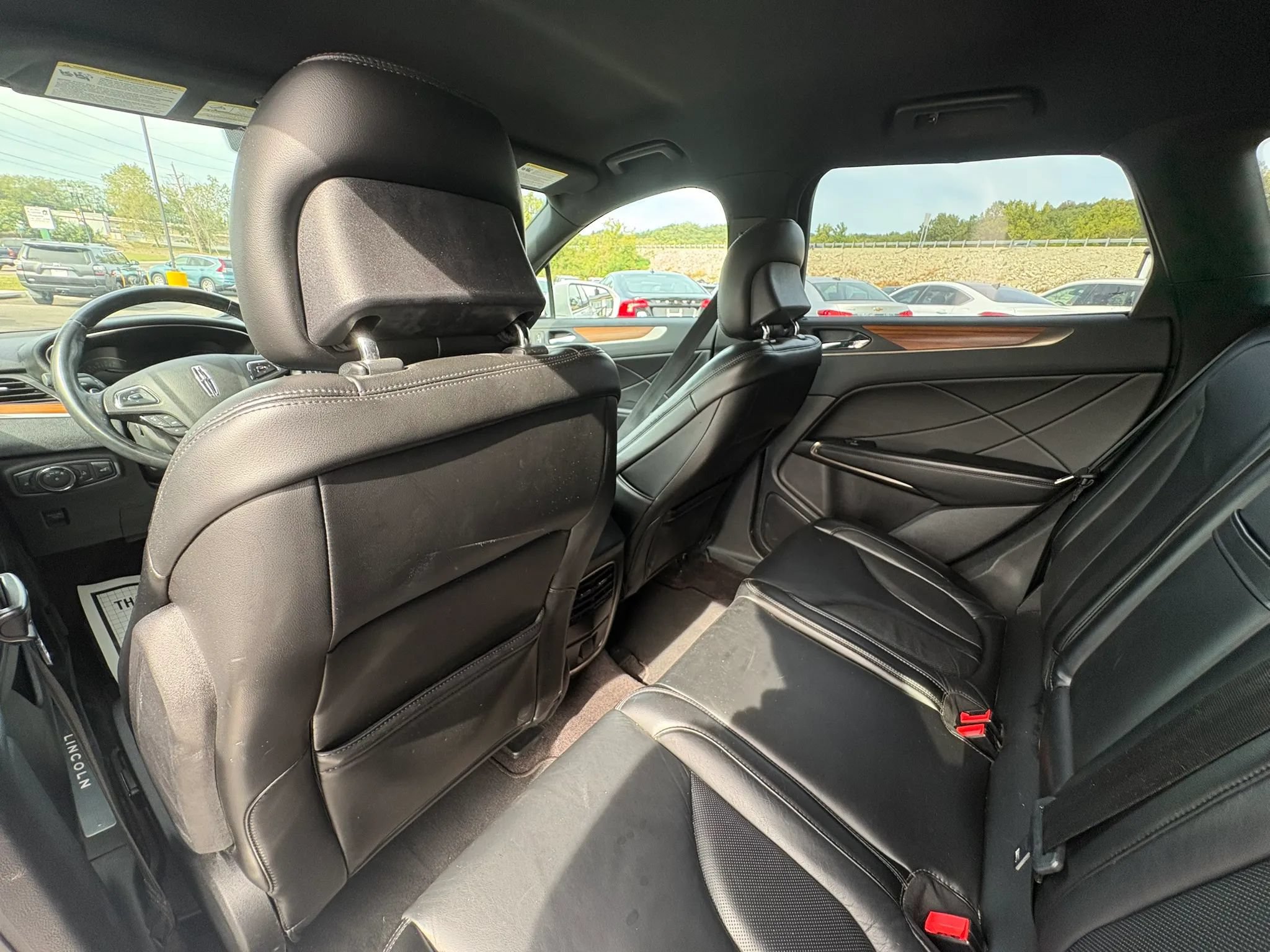 Used 2018 Lincoln MKC Select w/ Select Plus Package FWD image 23