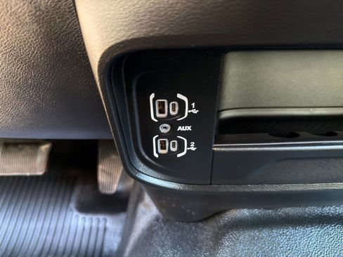 Used 2026 RAM 5500 Tradesman image 21