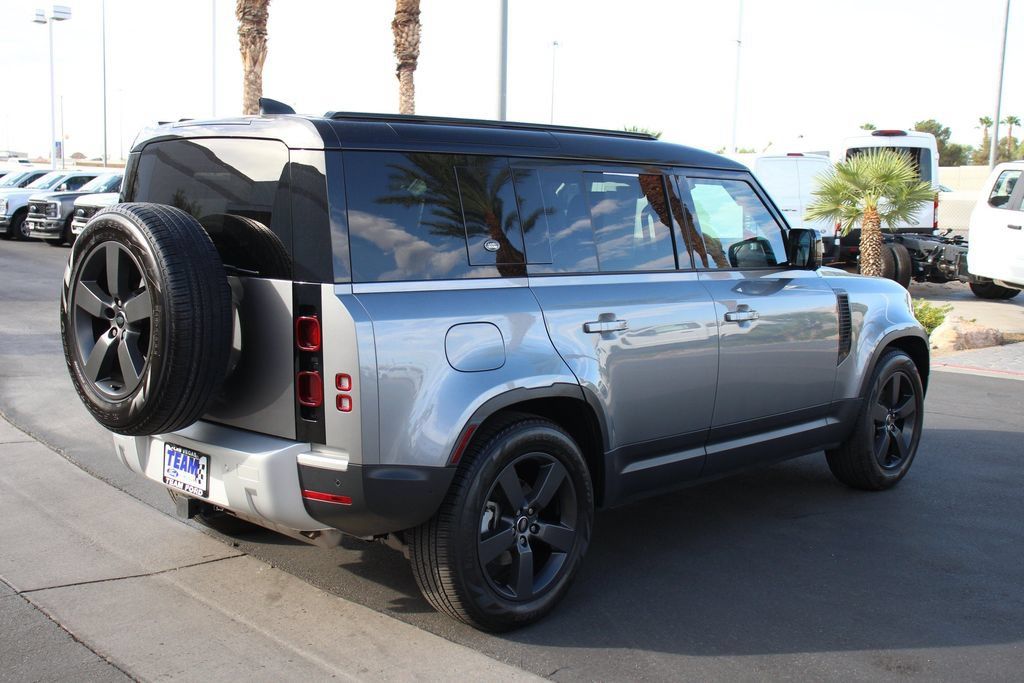 Used 2024 Land Rover Defender 110 S AWD/4WD image 8
