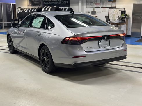 New 2026 Honda Accord SE image 6