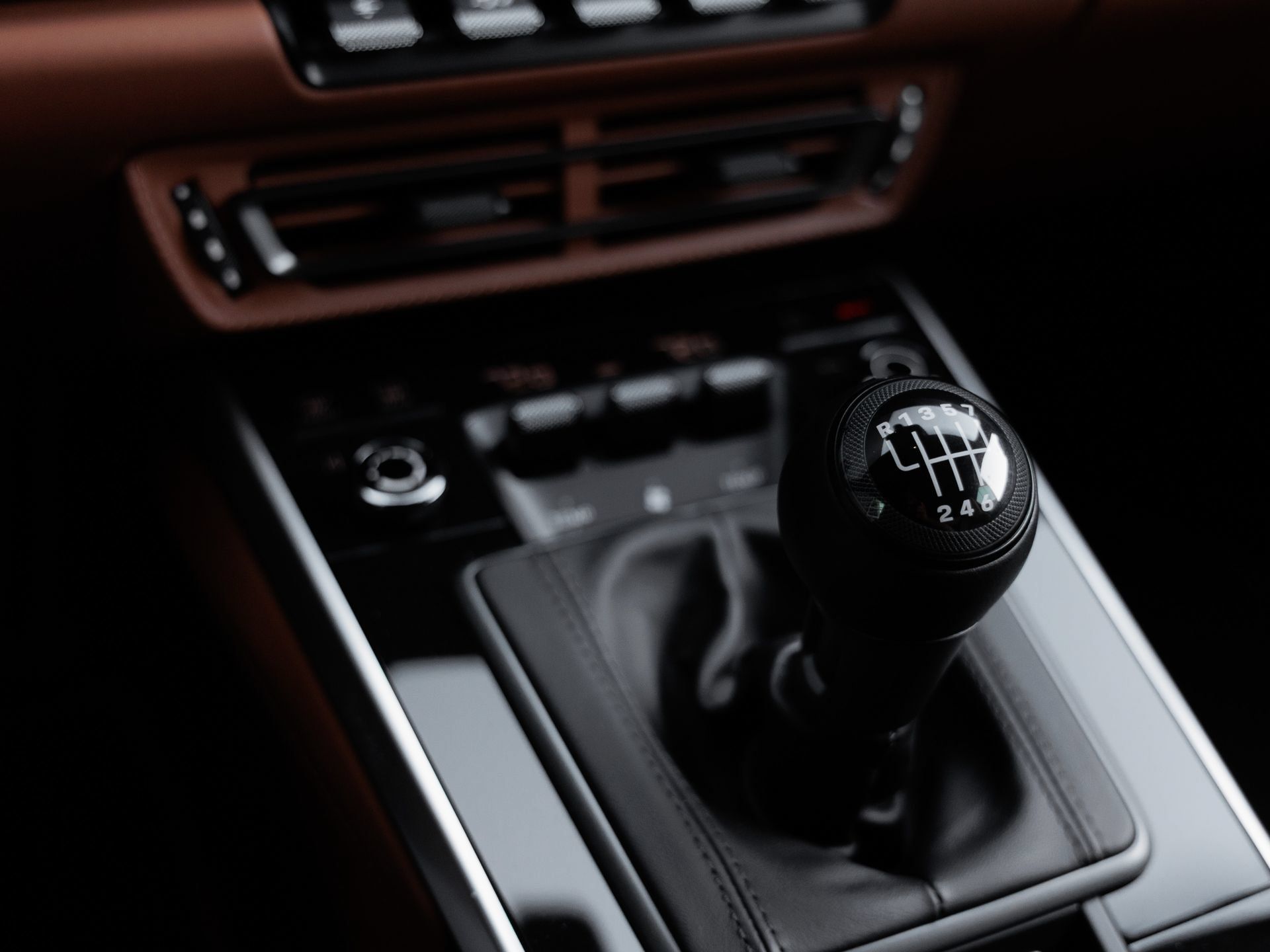 Certified 2023 Porsche 911 Sport Classic RWD image 26