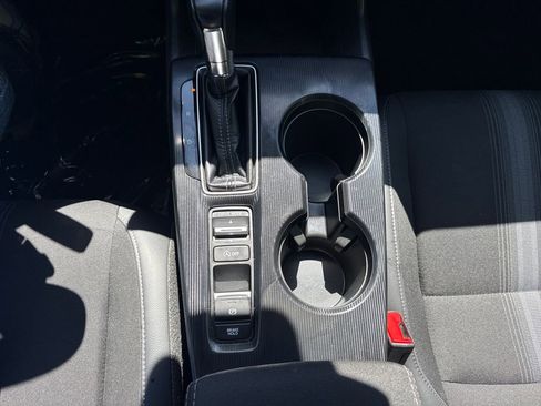 Used 2023 Honda Civic Sport image 22