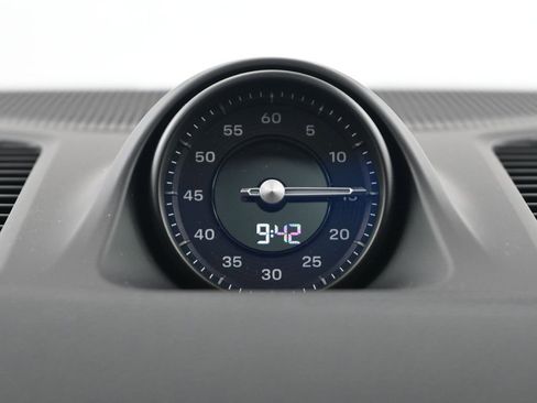 Used 2026 Porsche Cayenne Coupe image 12