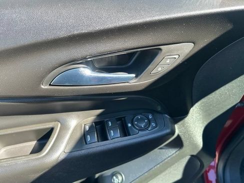 Used 2020 Chevrolet Equinox LT AWD/4WD image 19