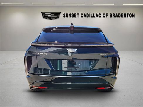 New 2025 Cadillac Lyriq Luxury image 6