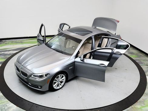 Used 2014 BMW 535i Sedan RWD image 35