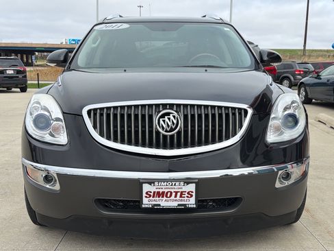 Used 2011 Buick Enclave CXL image 3