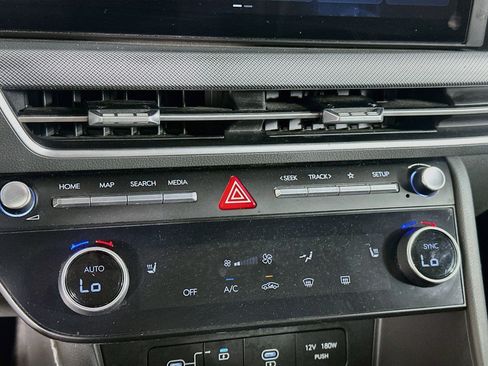 Used 2025 Hyundai Sonata SEL FWD image 23