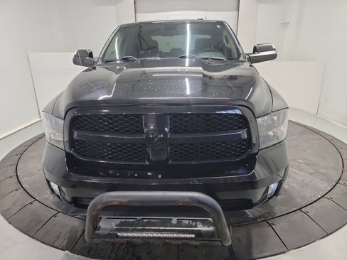 Used 2016 RAM 1500 Express w/ Black Ram 1500 Express Group image 2