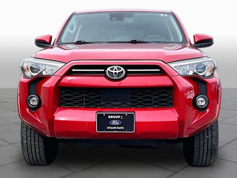 Used 2021 Toyota 4Runner SR5 RWD image 4