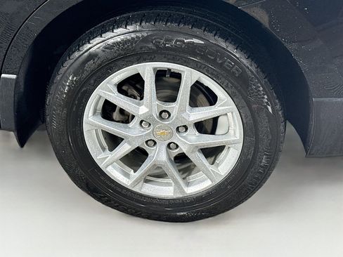 Used 2022 Chevrolet Equinox LT AWD/4WD image 9