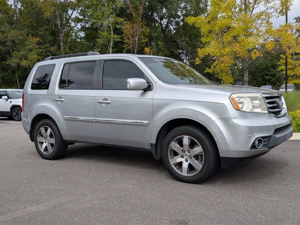 Used 2015 Honda Pilot Touring image 1