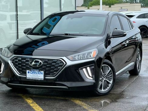 Used 2021 Hyundai Ioniq Limited FWD image 33