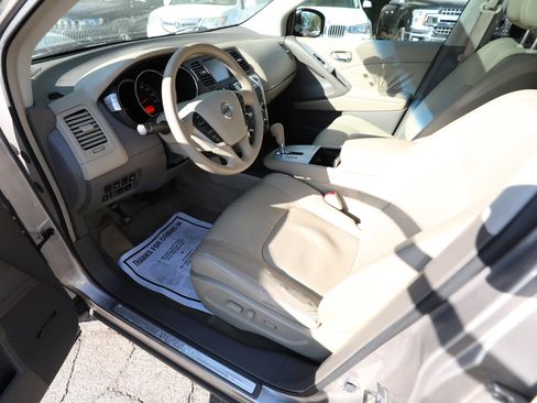 Used 2010 Nissan Murano SL w/ Leather Pkg image 18