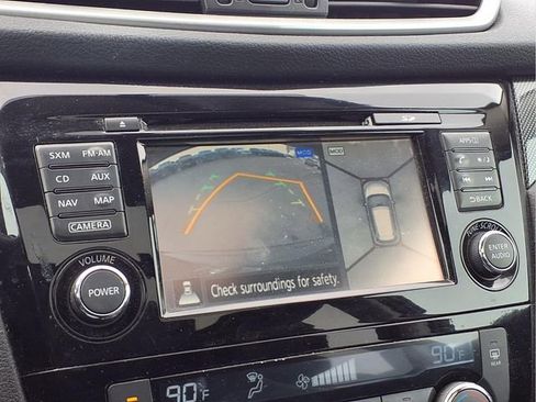 Used 2015 Nissan Rogue SL w/ SL Premium Package image 8