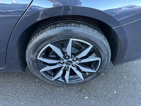 Used 2022 Chevrolet Malibu RS image 9