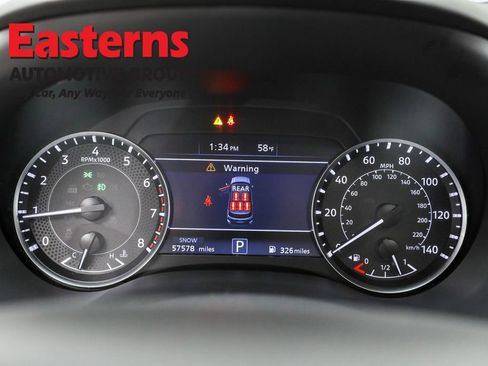 Used 2023 Nissan Armada SL w/ Captain's Chairs Package image 18