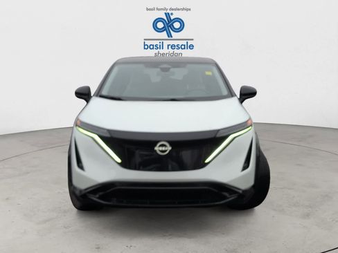 Used 2024 Nissan Ariya FWD image 9