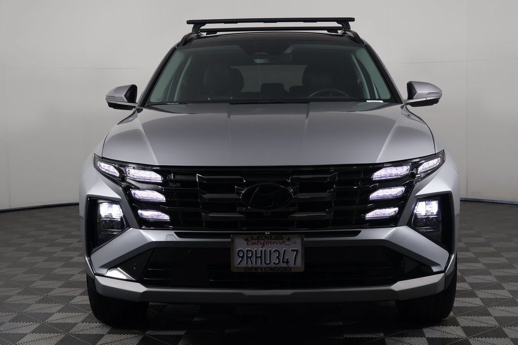 Used 2025 Hyundai Tucson Limited AWD/4WD image 2