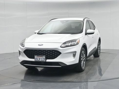 Used 2020 Ford Escape SEL image 57
