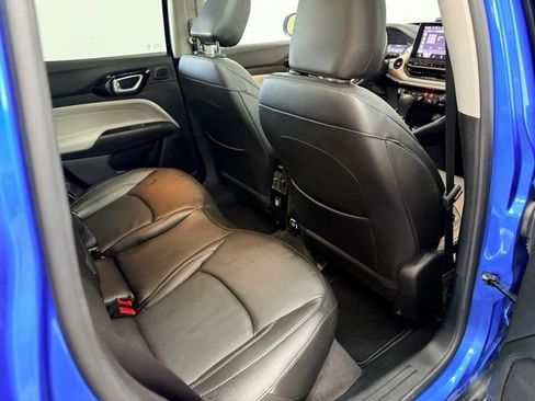 Certified 2022 Jeep Compass Limited w/ Sun and Sound Group AWD/4WD image 39