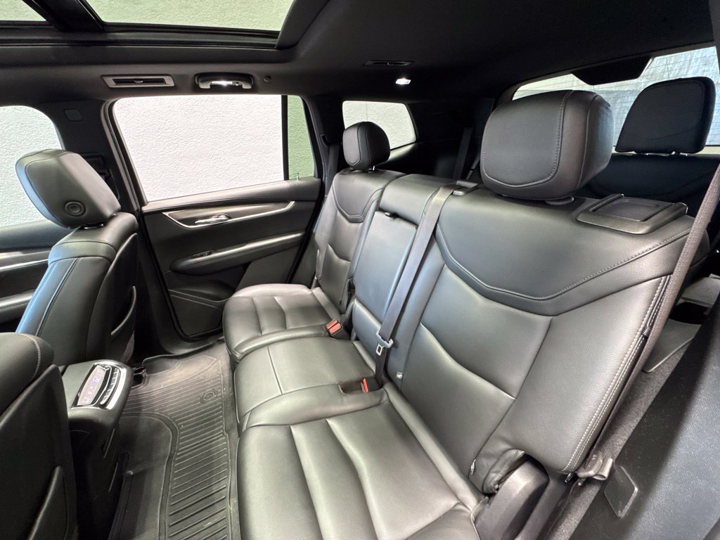 Used 2021 Cadillac XT6 Luxury w/ LPO, Floor Liner Package AWD/4WD image 19