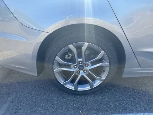 Used 2020 Ford Fusion SEL FWD image 7