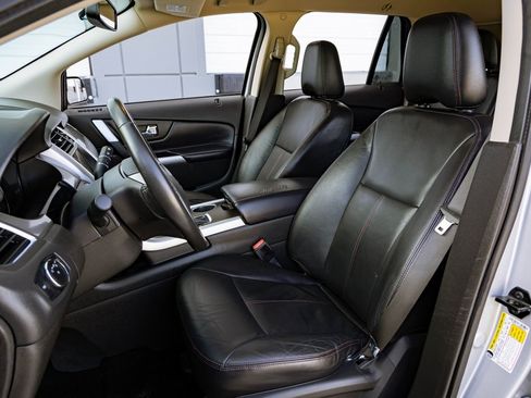 Used 2011 Ford Edge SEL w/ 202A Rapid Spec Order Code image 17