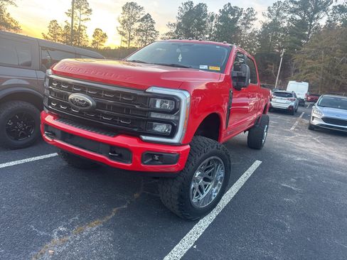 Used 2024 Ford F350 XLT w/ Black Appearance Package image 3