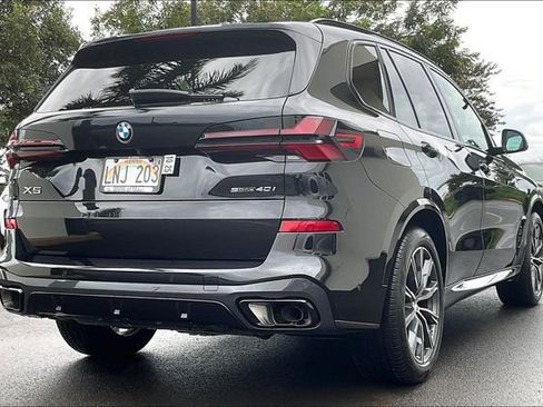 Certified 2024 BMW X5 sDrive40i w/ M Sport Package image 11