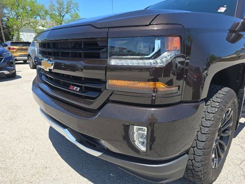 Used 2018 Chevrolet Silverado 1500 LT w/ All Star Edition AWD/4WD image 9