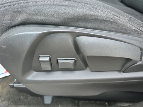Used 2015 GMC Terrain SLE AWD/4WD image 28