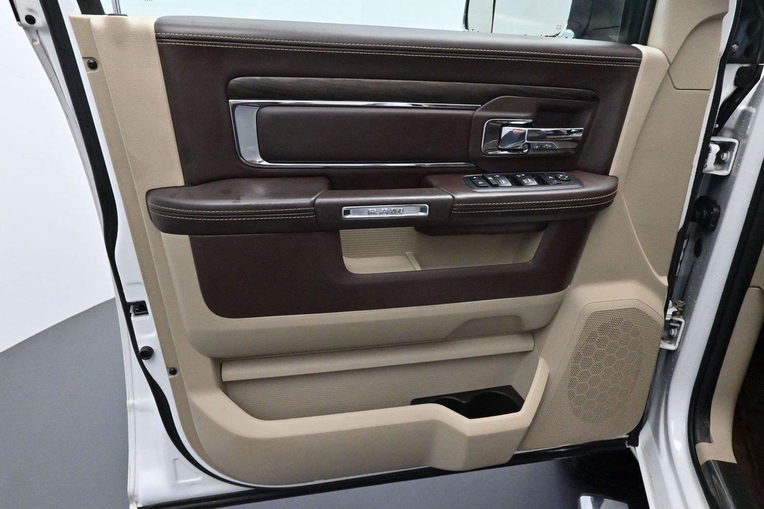 Used 2018 RAM 2500 Longhorn w/ Convenience Group AWD/4WD image 9