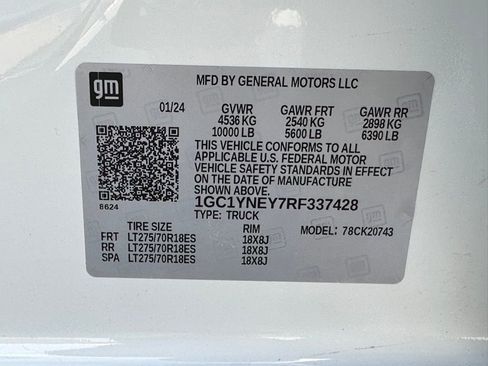 Used 2024 Chevrolet Silverado 2500 LT AWD/4WD image 35