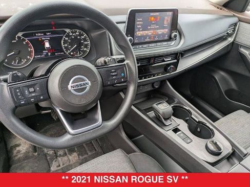Certified 2021 Nissan Rogue SV image 16