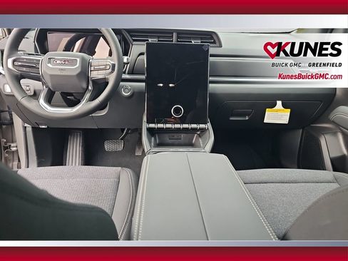 New 2026 GMC Terrain Elevation w/ LPO, Floor Liner Package AWD/4WD image 17
