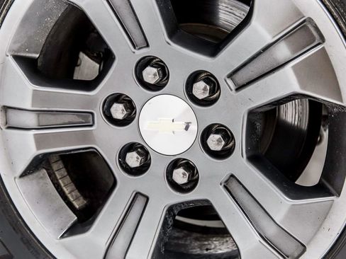 Used 2019 Chevrolet Tahoe LS RWD image 41