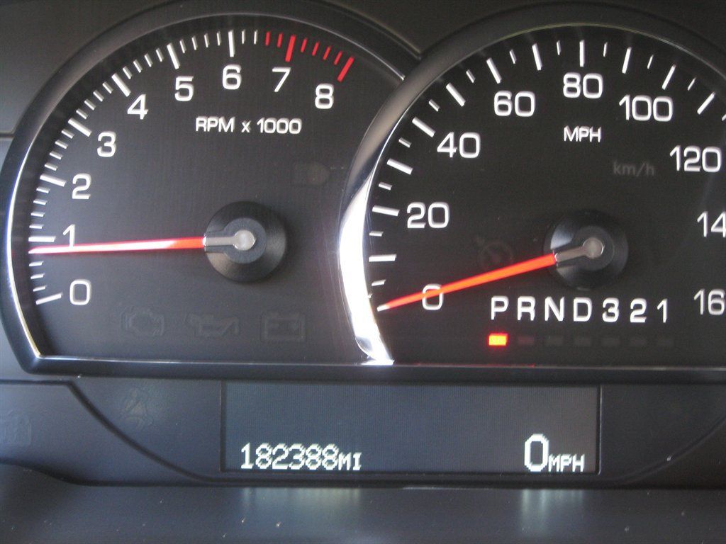 Used 2007 Cadillac DTS Luxury II FWD image 18